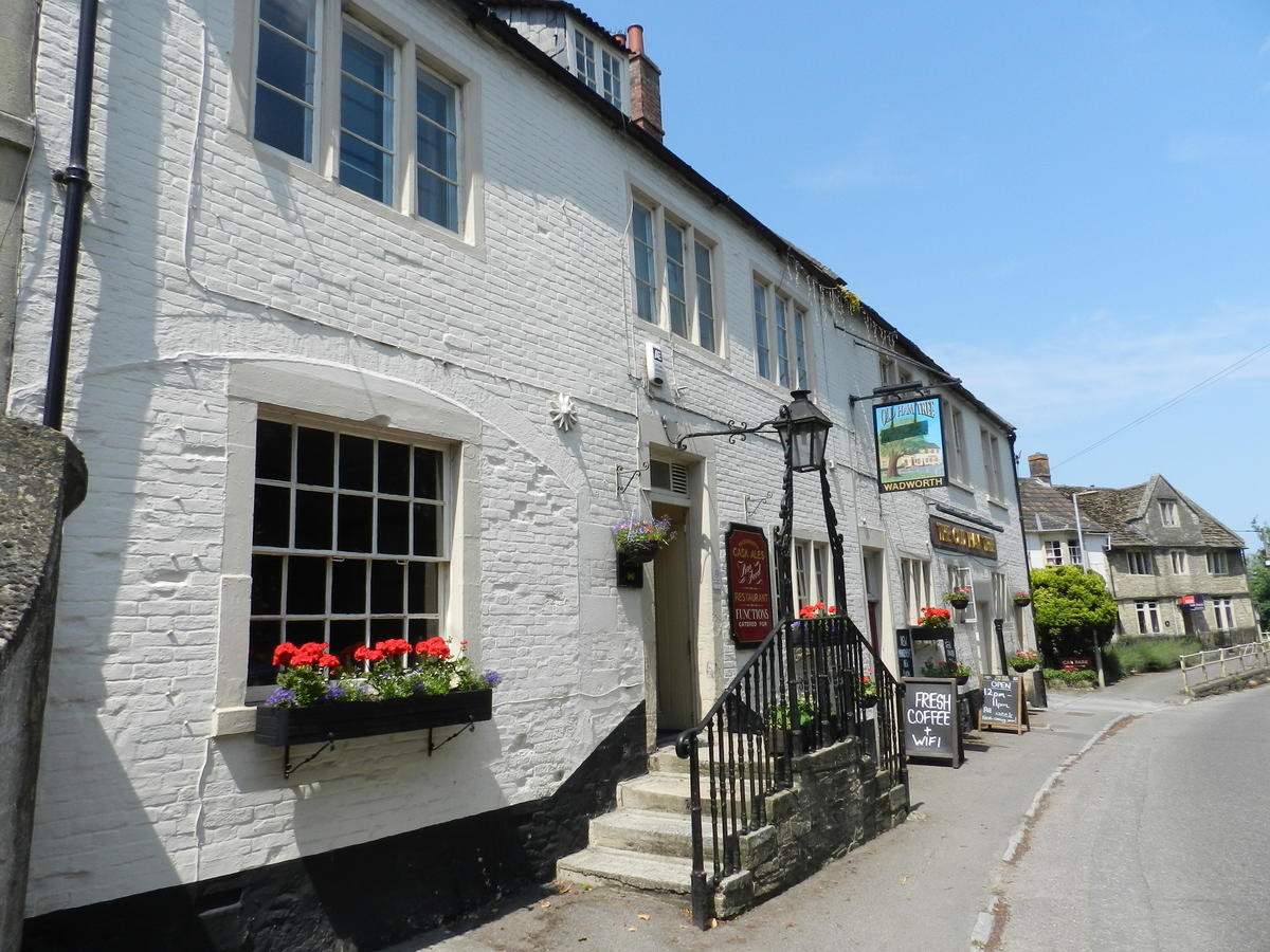 The Old Ham Tree Hotel Holt  Bagian luar foto